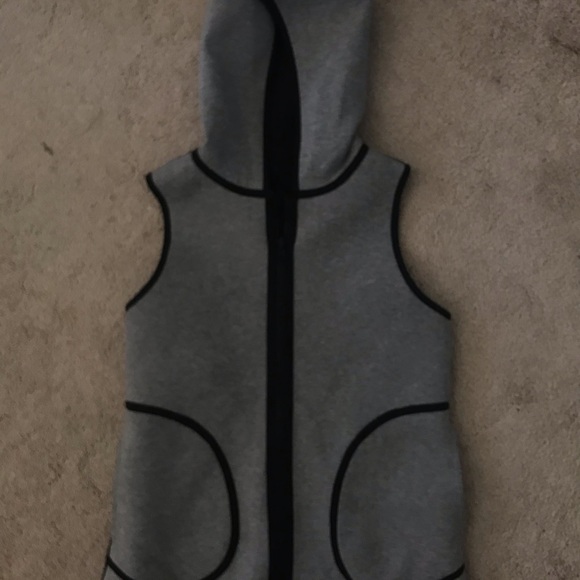 Lulu lemon workout vest - Picture 1 of 3